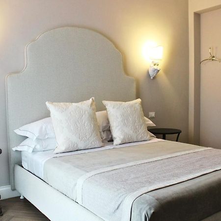 Mori E Pupe Guest House Taranto Eksteriør billede
